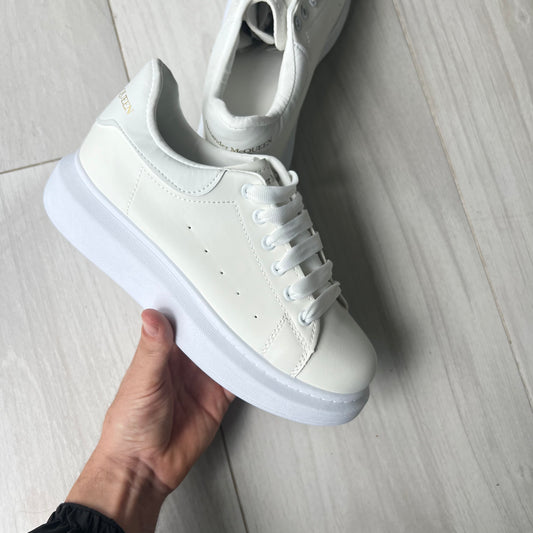 Alexander Mc. calidad premium blancas unisex 36-45