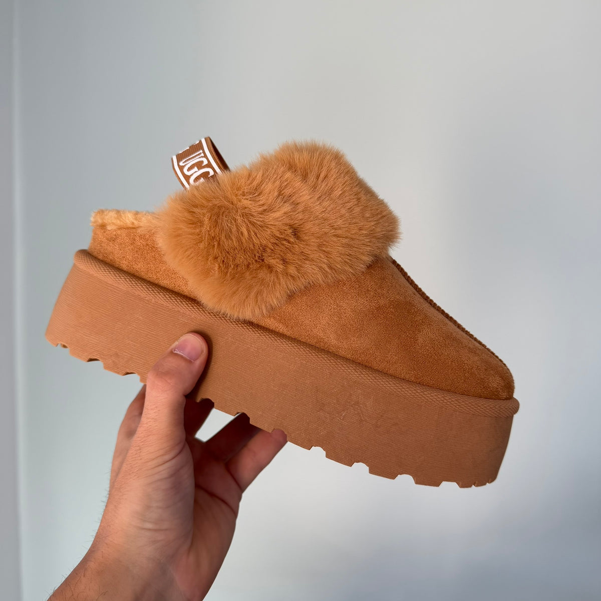 Sandalias tendencia con pelo interior UGG (Varios colores)
